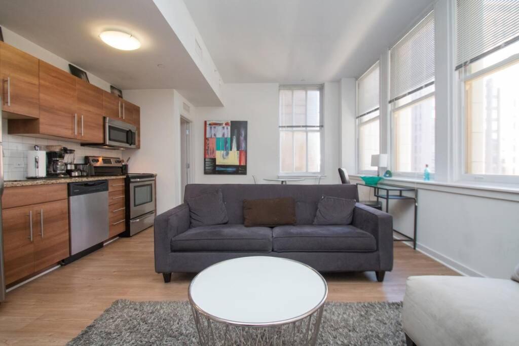Newly Renovated 2Br 2Ba 1000Ft The Arch, Doorman Lägenhet Philadelphia Exteriör bild